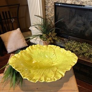 18 Inch Vintage Royal Haegar Cabbage Leaf Serving Dish  R599